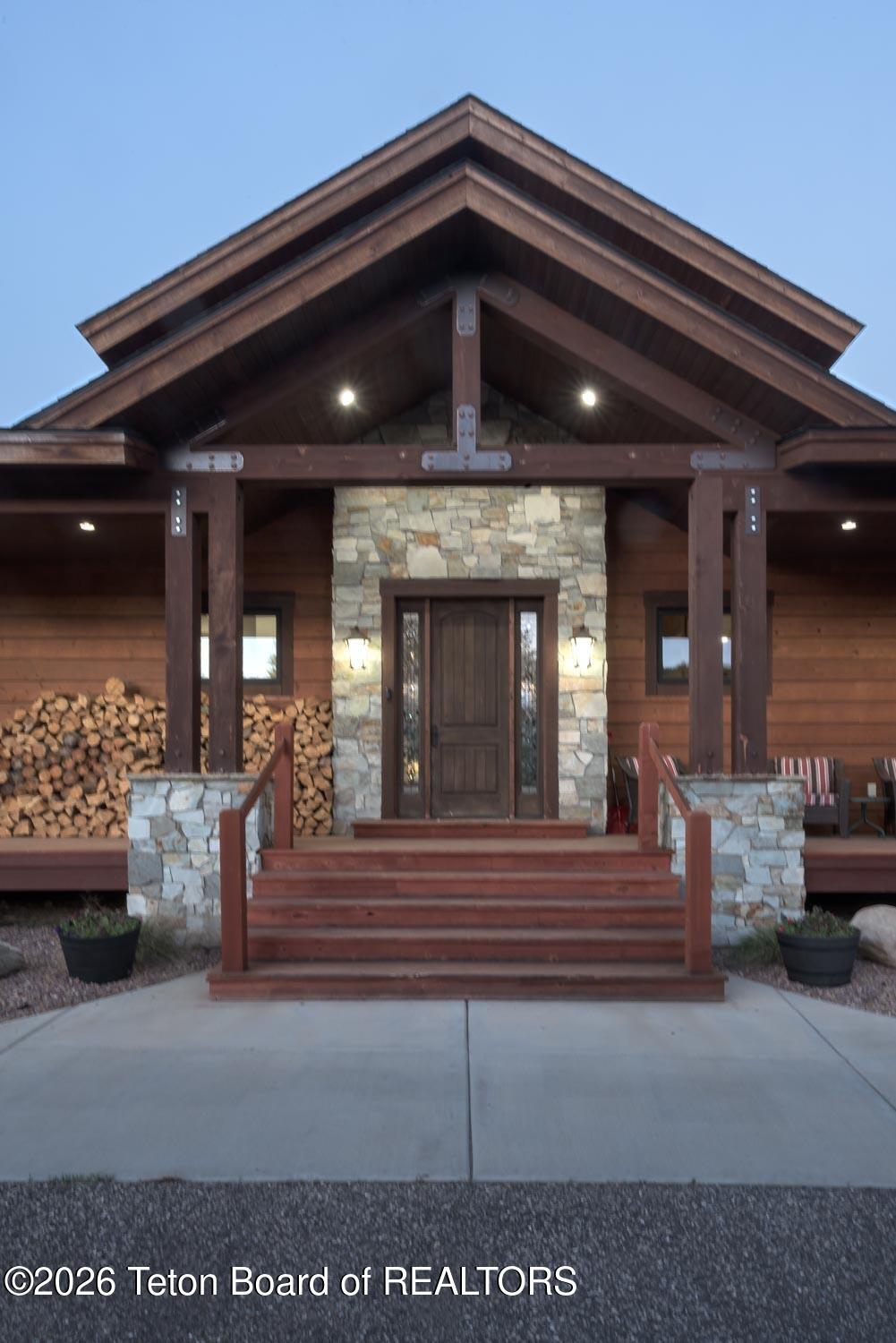 29 White Point Road Cora, WY 82925 - Photo 13 of 102 Front entrance
