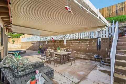 $975,000 | 8477 Harwell Drive, San Diego, CA 92119