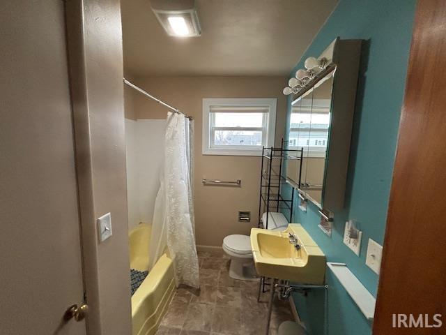 705 North Adams Avenue Fowler, IN 47944 - Photo 7 of 18