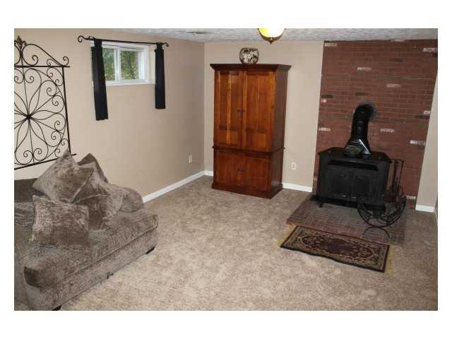 7486 Refugee Road Southwest Pataskala, OH 43062 - Photo 15 of 21