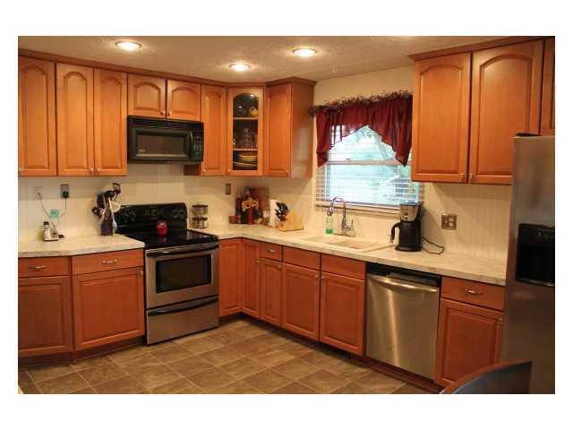 7486 Refugee Road Southwest Pataskala, OH 43062 - Photo 4 of 21