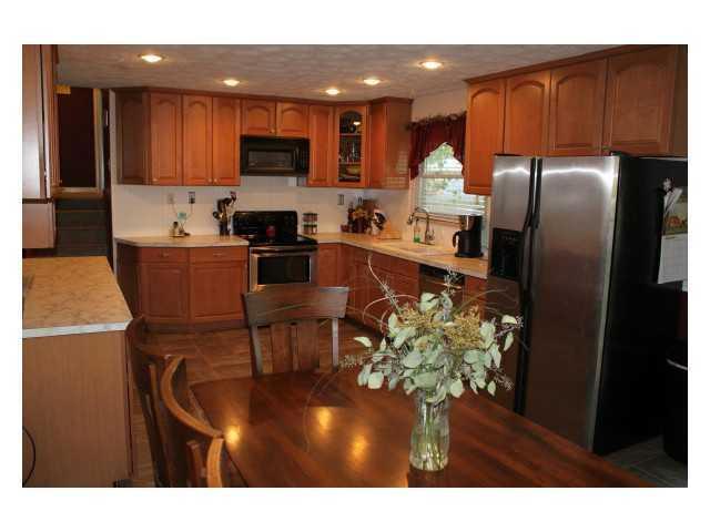7486 Refugee Road Southwest Pataskala, OH 43062 - Photo 7 of 21