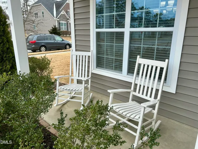 $519,950 | 3901 Freemark Lane, Fuquay-Varina, NC 27526