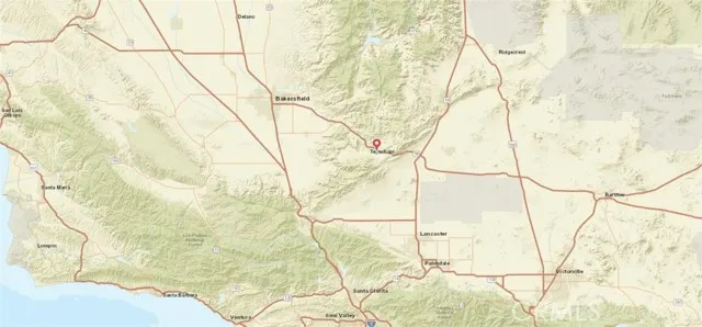 8 Highline Tehachapi, CA 93561 - Photo 18 of 18 a bathroom with a bathtub and a shower