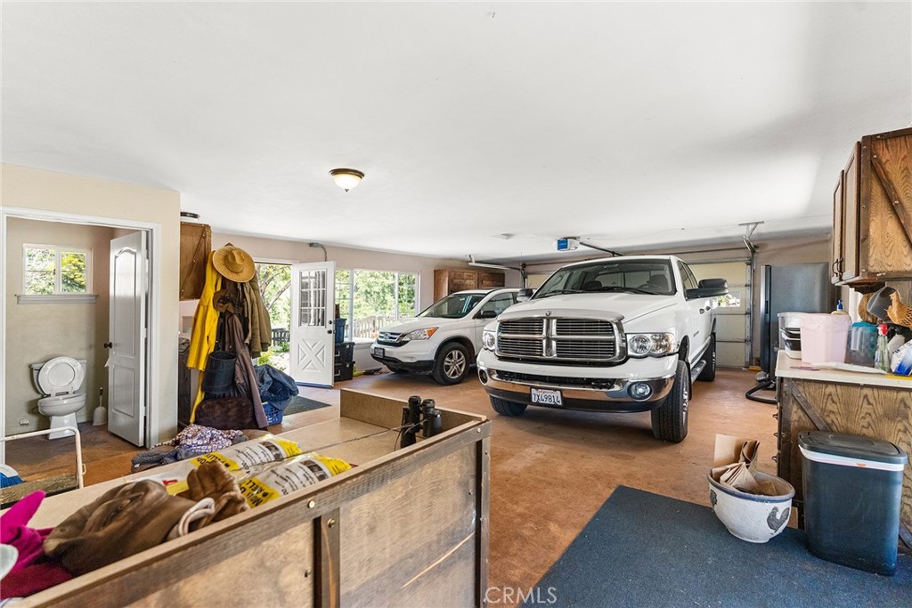 5735 Lunt Road Yankee Hill, CA 95965 - Photo 24 of 48 a view of car garage