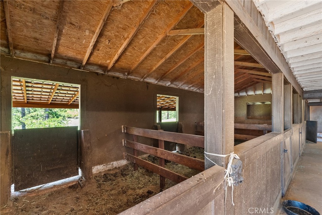 5735 Lunt Road Yankee Hill, CA 95965 - Photo 32 of 48