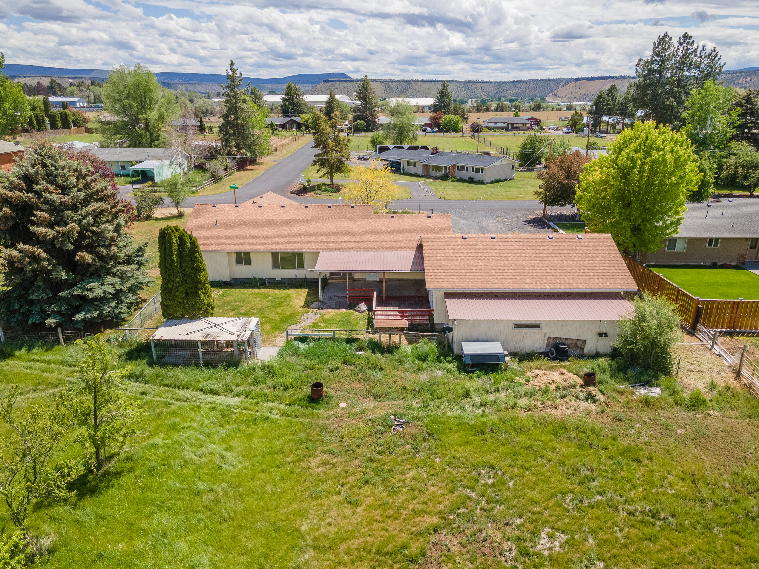591 Martingale Road Prineville, OR 97754 - Photo 63 of 84 591NWMartingale-DroneShots-6