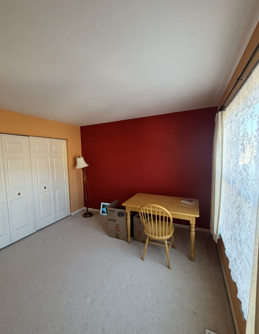 354 Aaron Lane Bolingbrook, IL 60440 - Photo 9 of 17