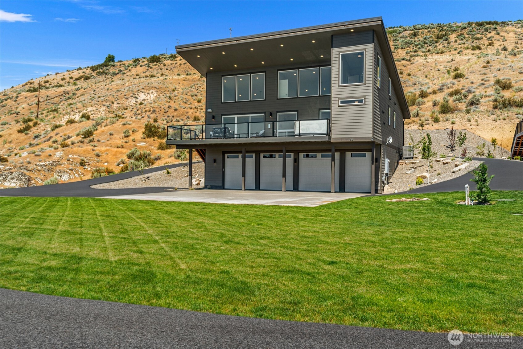 44 Osprey Nest Road Pateros, WA 98846 - Photo 4 of 38