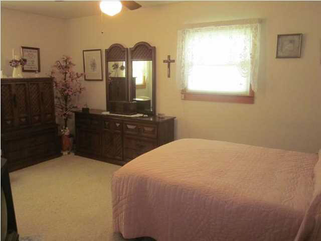 308 West Mill Road Evansville, IN 47710 - Photo 6 of 14 Gallery Image 6