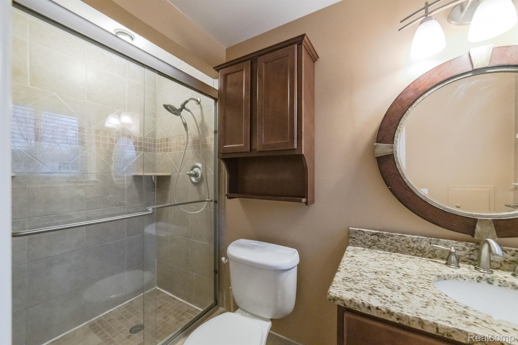2725 Bridle Road Bloomfield Hills, MI 48304 - Photo 32 of 52 Gallery Image 32