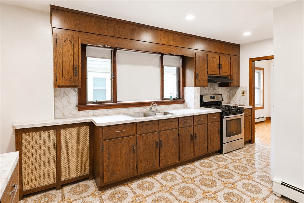 53 Sycamore Street, Unit 1 Everett, MA 02149 - Photo 5 of 16