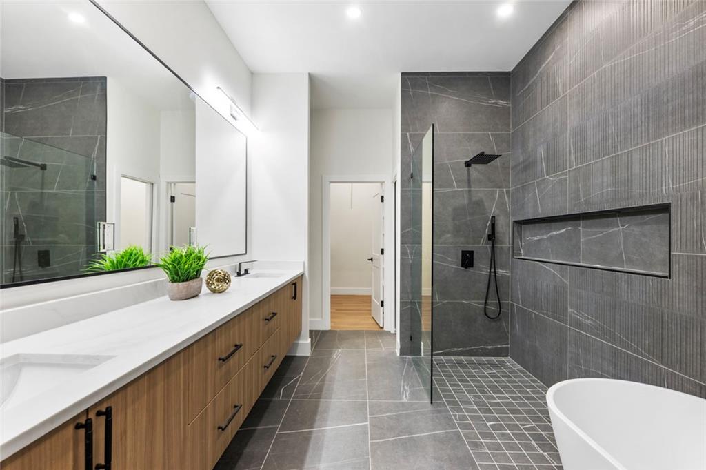 582 Hope Street Southwest Atlanta, GA 30310 - Photo 35 of 62