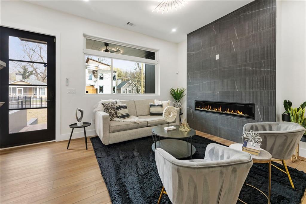 582 Hope Street Southwest Atlanta, GA 30310 - Photo 9 of 62