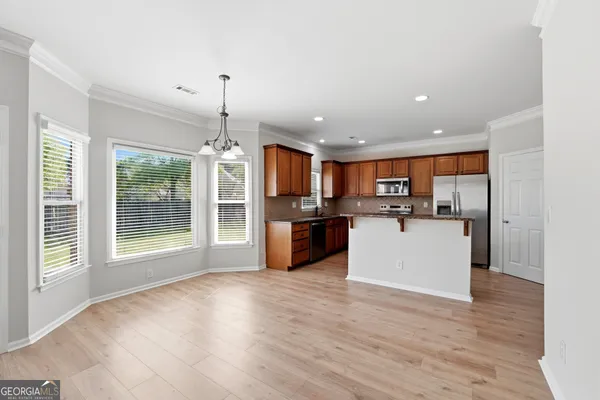 $2,695 | 715 Arbor Cove, Loganville, GA 30052