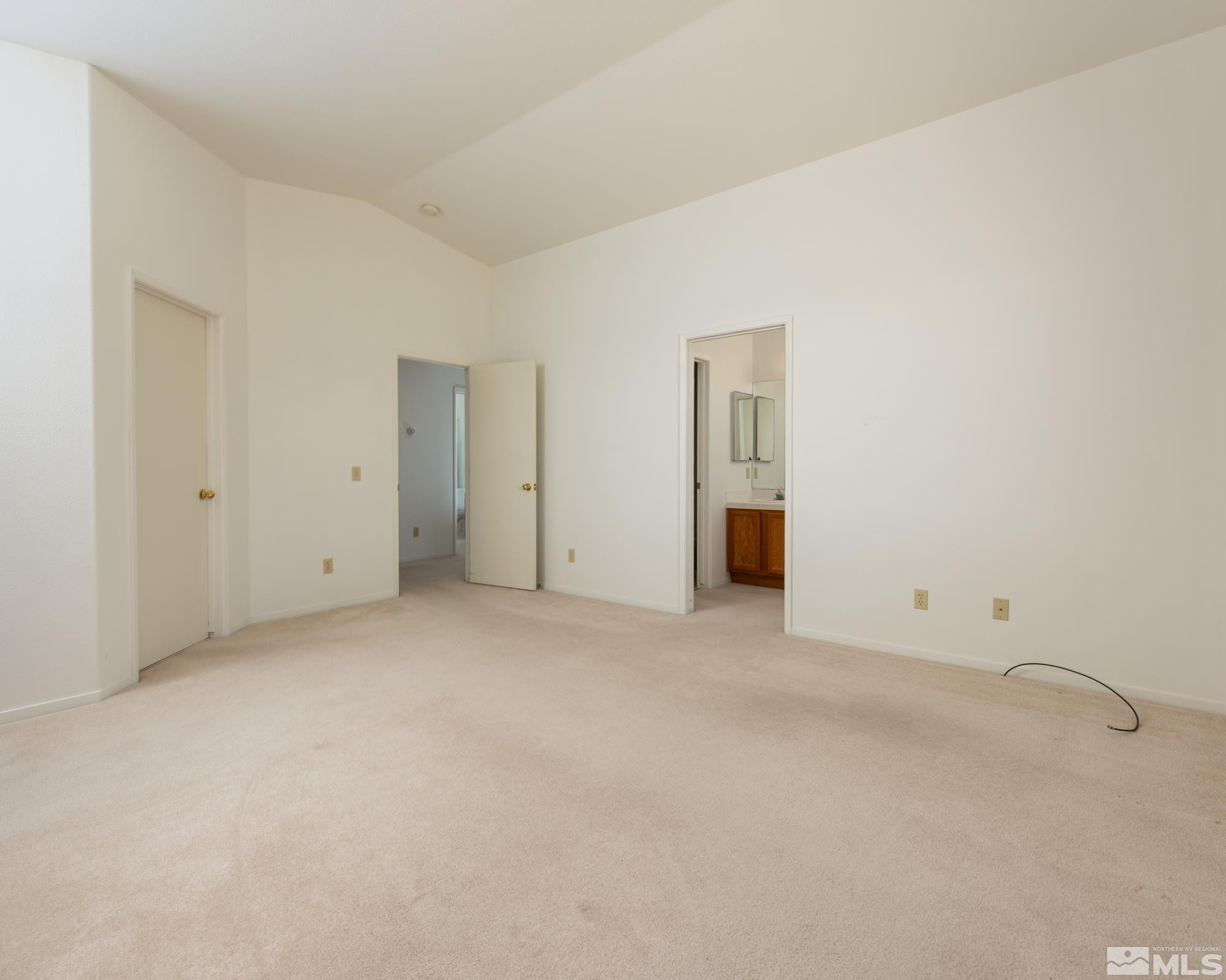 1175 White Oak Loop Minden, NV 89423 - Photo 11 of 27 Photo 11