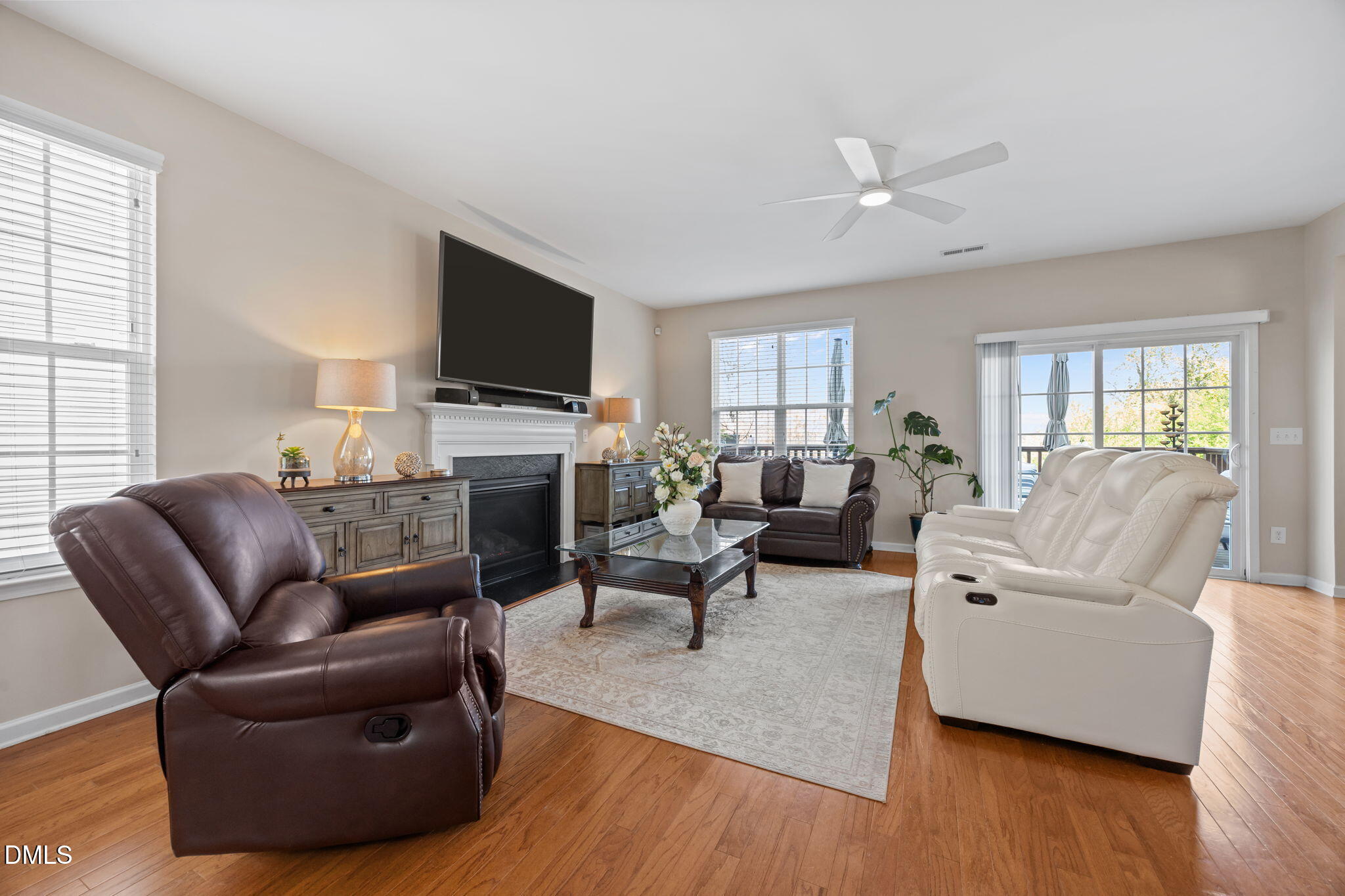 5049 Jelynn Street Raleigh, NC 27616 - Photo 5 of 33 5
