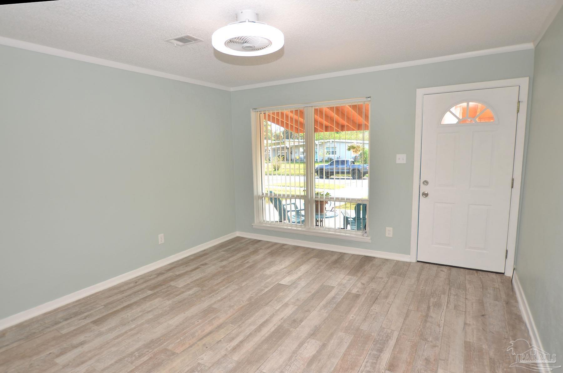 6 Gamwell Road Pensacola, FL 32506 - Photo 9 of 51