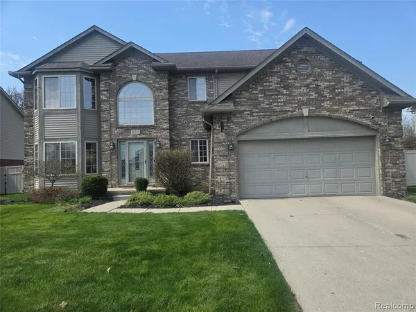 $449,900 | 26940 Cedar Run Court, Woodhaven, MI 48183