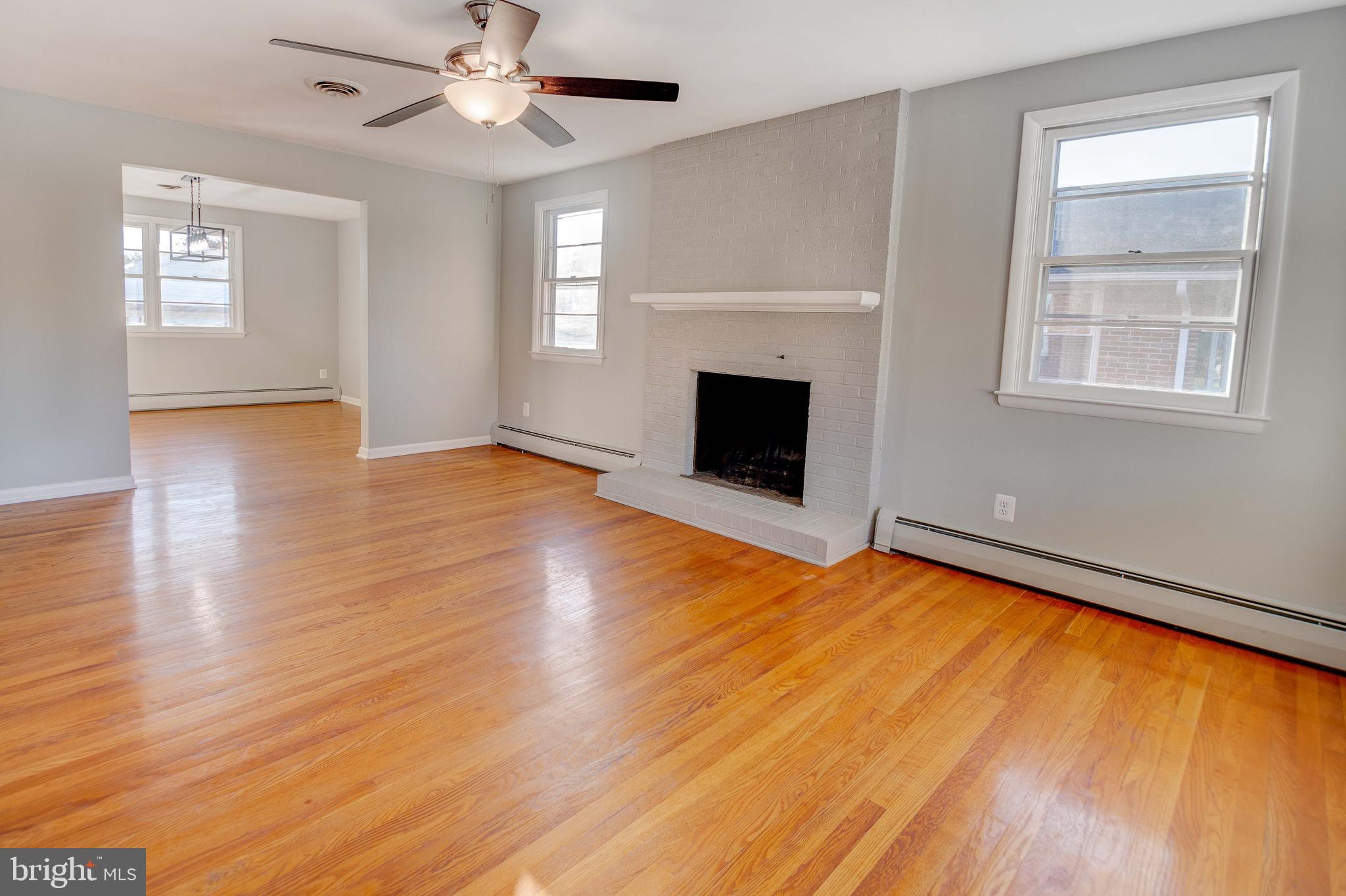 2827 Willoughby Road Baltimore, MD 21234 - Photo 5 of 19 Gallery Image 5