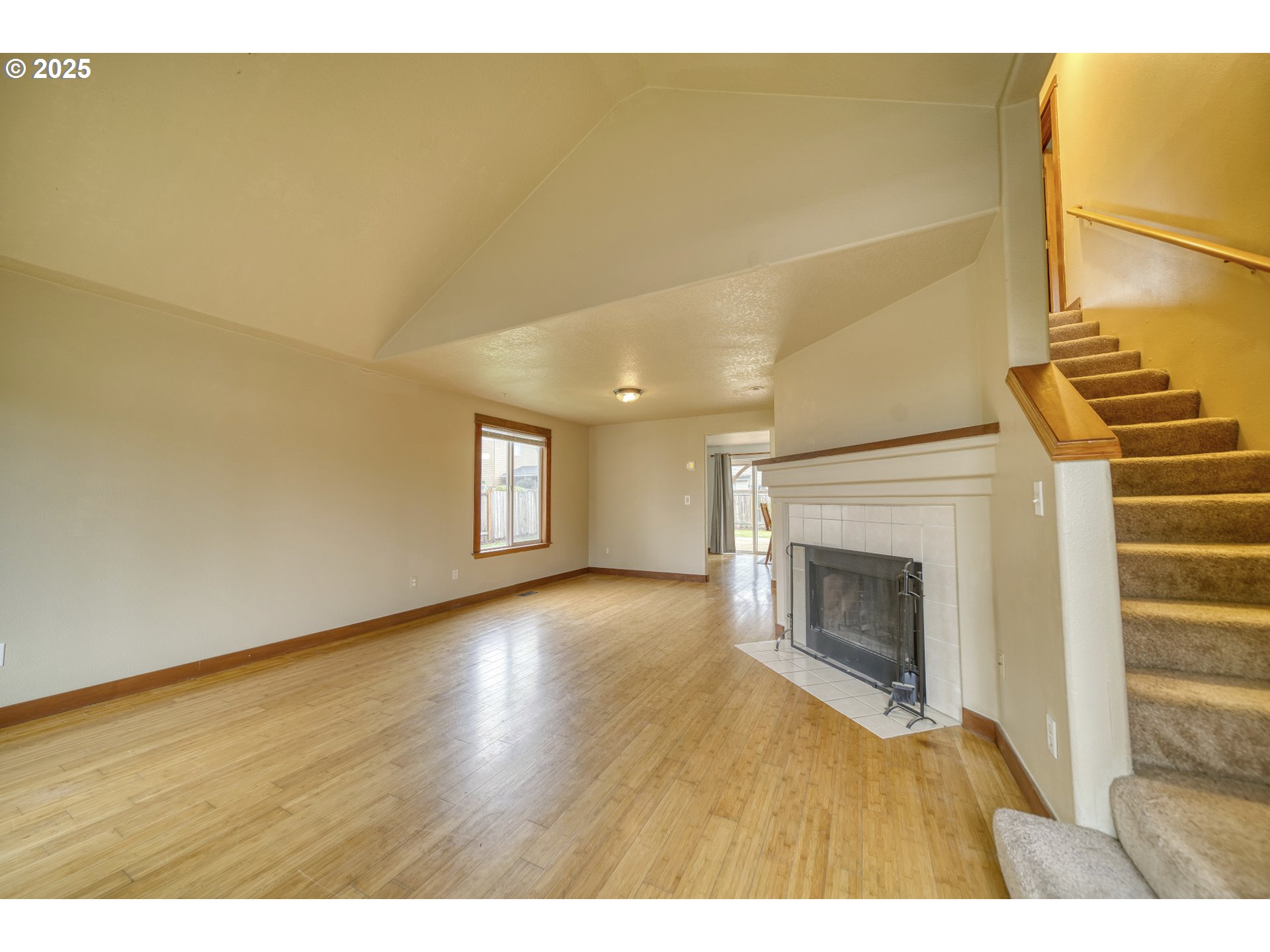 33298 Meadowbrook Drive Scappoose, OR 97056 - Photo 5 of 41