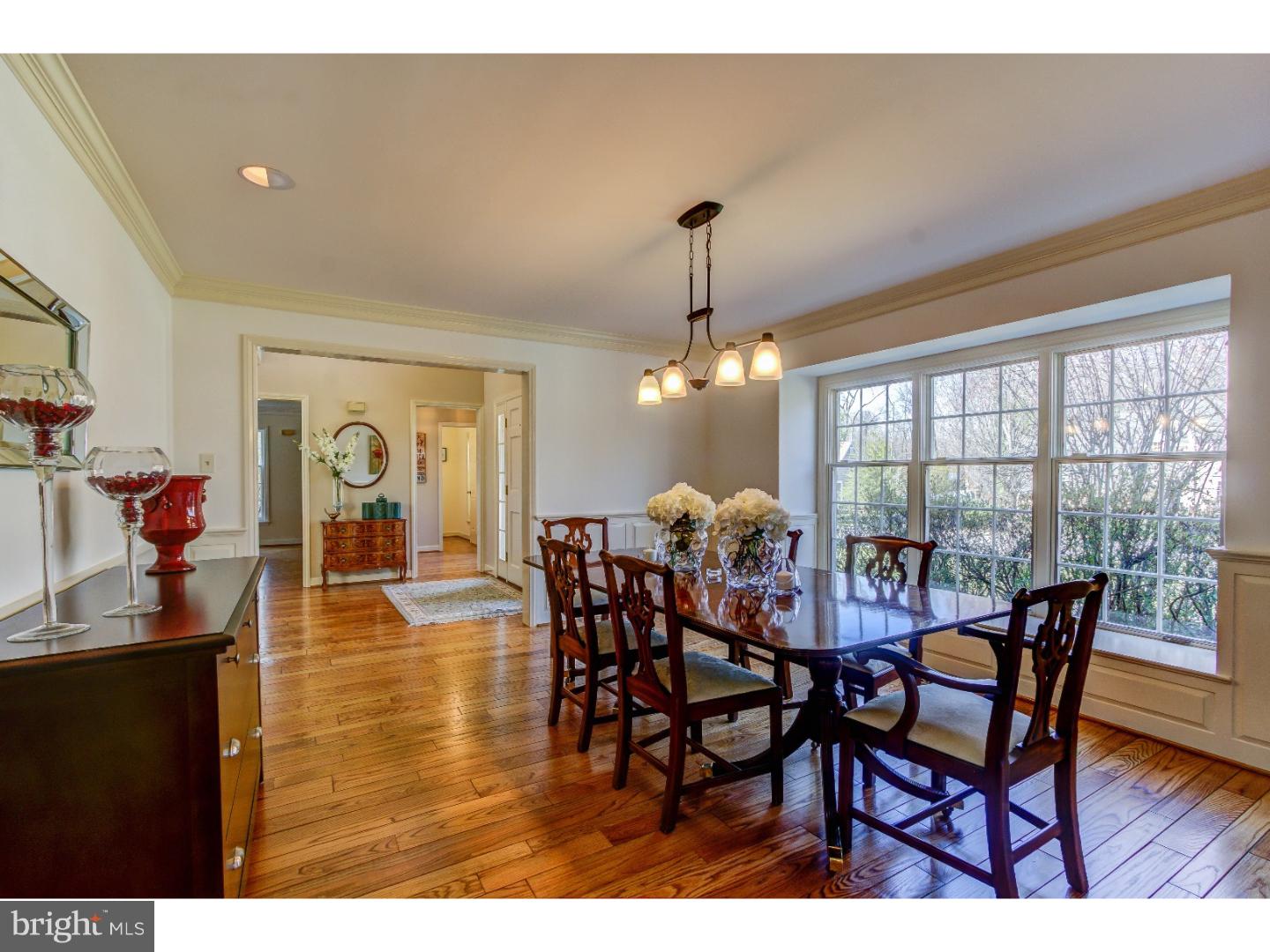 404 Chester Road Devon, PA 19333 - Photo 4 of 22