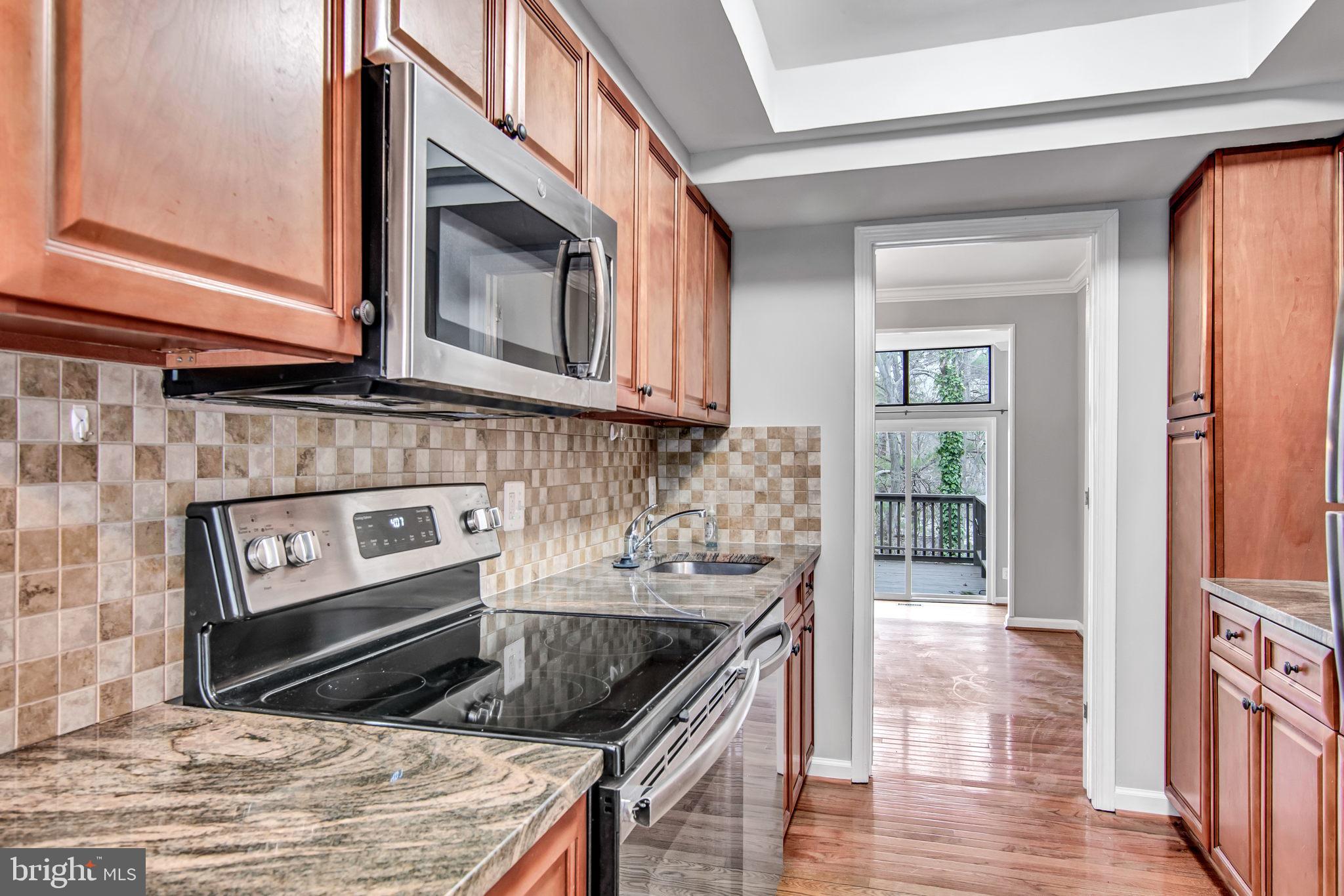 1518 Scandia Circle Reston, VA 20190 - Photo 19 of 55