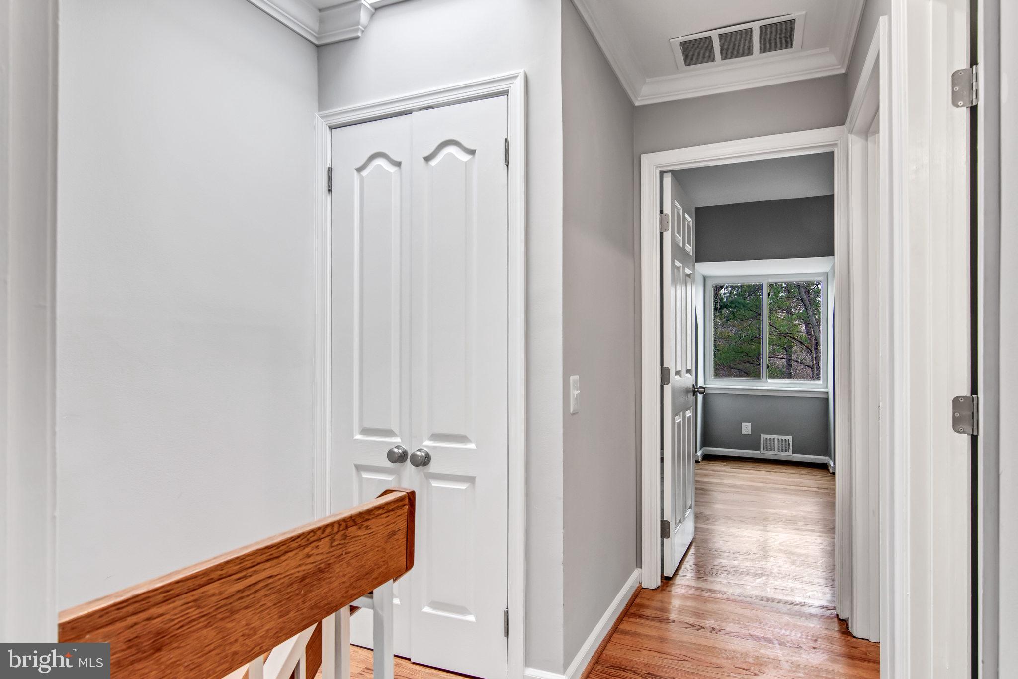 1518 Scandia Circle Reston, VA 20190 - Photo 39 of 55