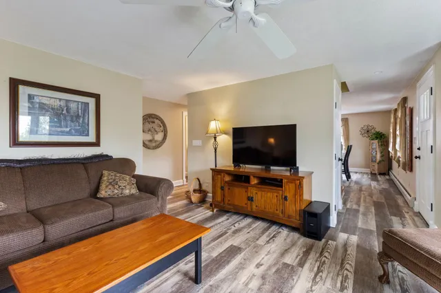 $599,000 | 3 Foothill Lane, Sanford, ME 04073