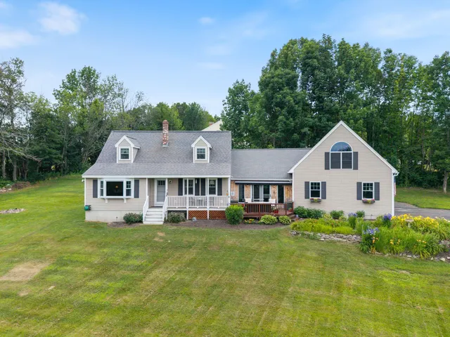 $599,000 | 3 Foothill Lane, Sanford, ME 04073