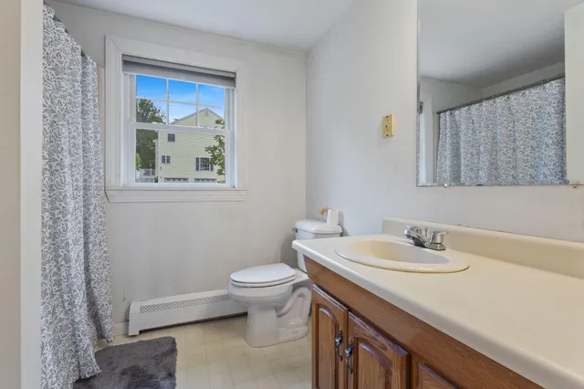 $599,000 | 3 Foothill Lane, Sanford, ME 04073