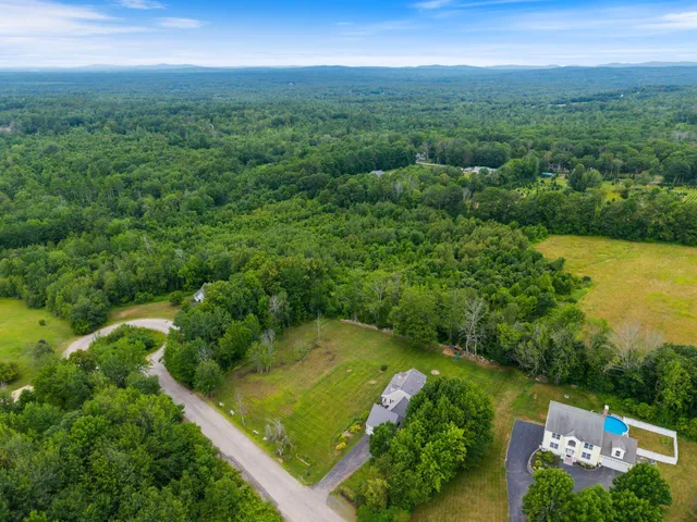 $599,000 | 3 Foothill Lane, Sanford, ME 04073