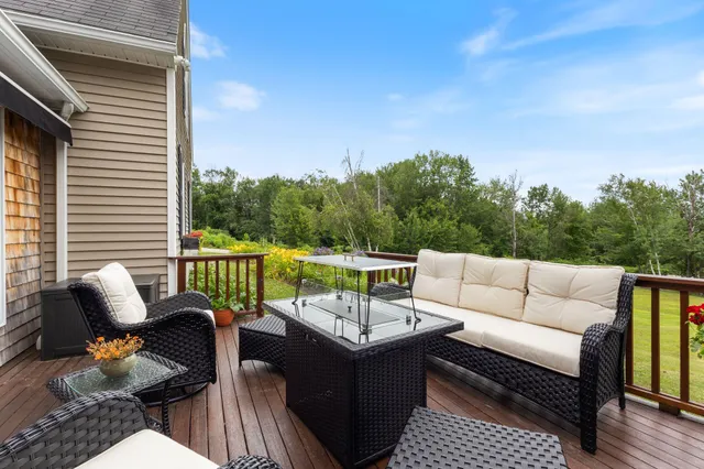 $599,000 | 3 Foothill Lane, Sanford, ME 04073