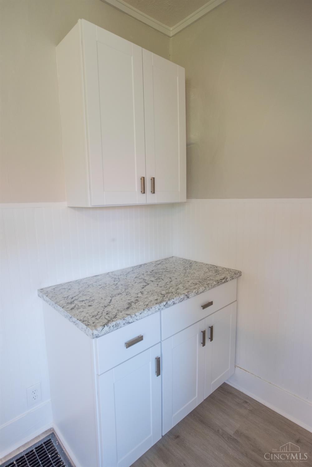 941 Lytle Road Waynesville, OH 45068 - Photo 6 of 28 Gallery Image 6