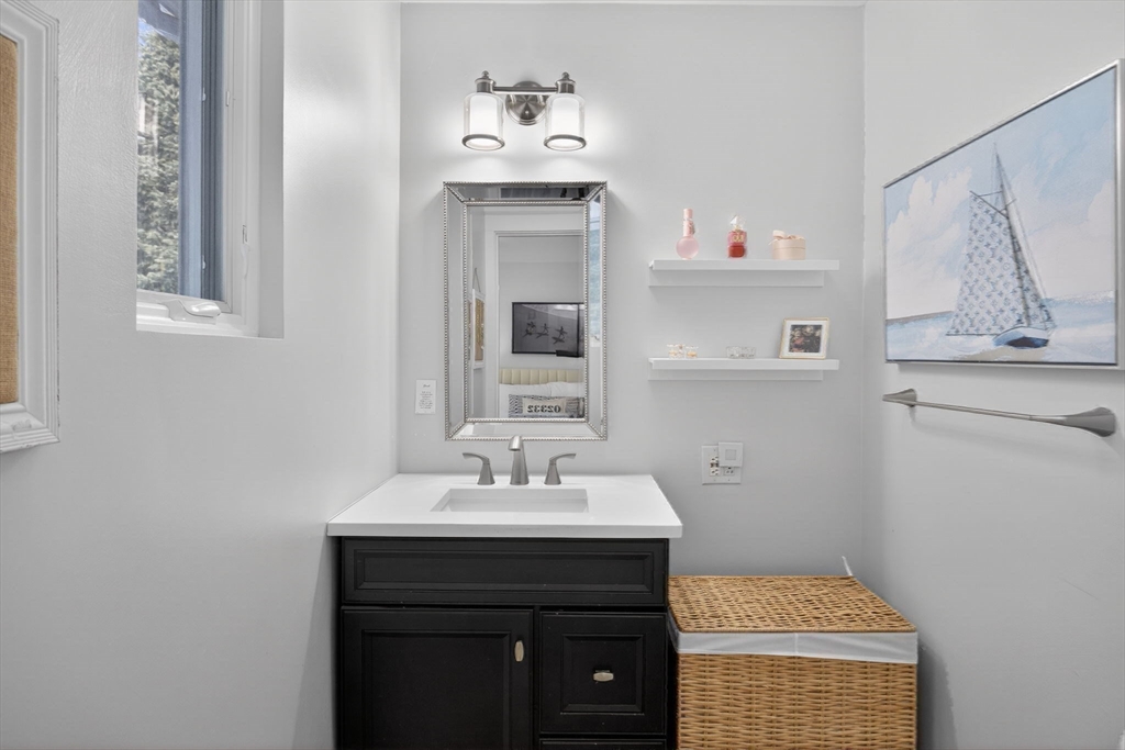 44 Seabury Point Road Duxbury, MA 02332 - Photo 27 of 42