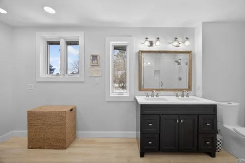 $2,900,000 | 44 Seabury Point Road, Duxbury, MA 02332