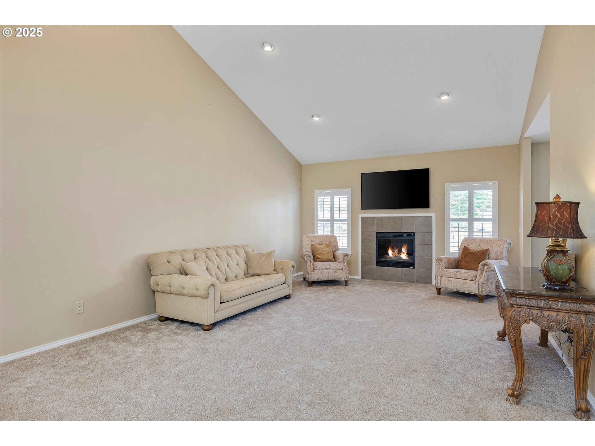 125 Telford Road Oregon City, OR 97045 - Photo 9 of 42 a living room with furniture and a fireplace
