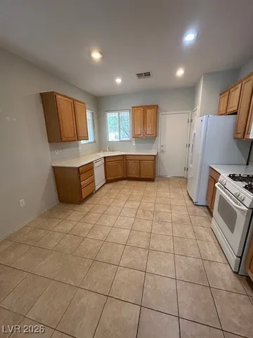 $1,825 | 2526 Evening Twilight Avenue, Henderson, NV 89044