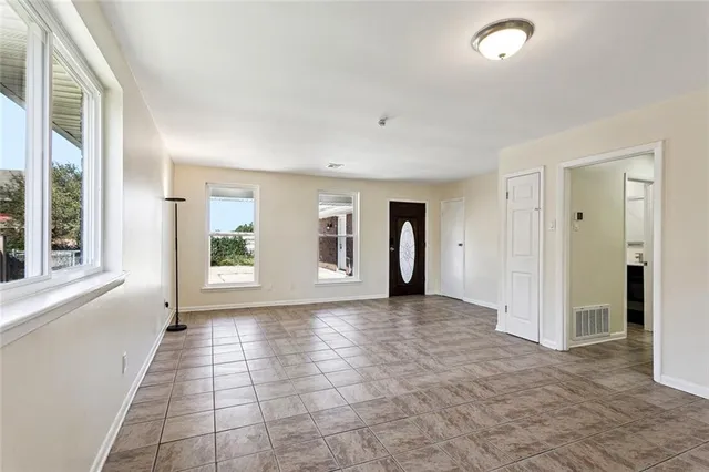 $1,950 | 13450 North Lemans Street, New Orleans, LA 70129