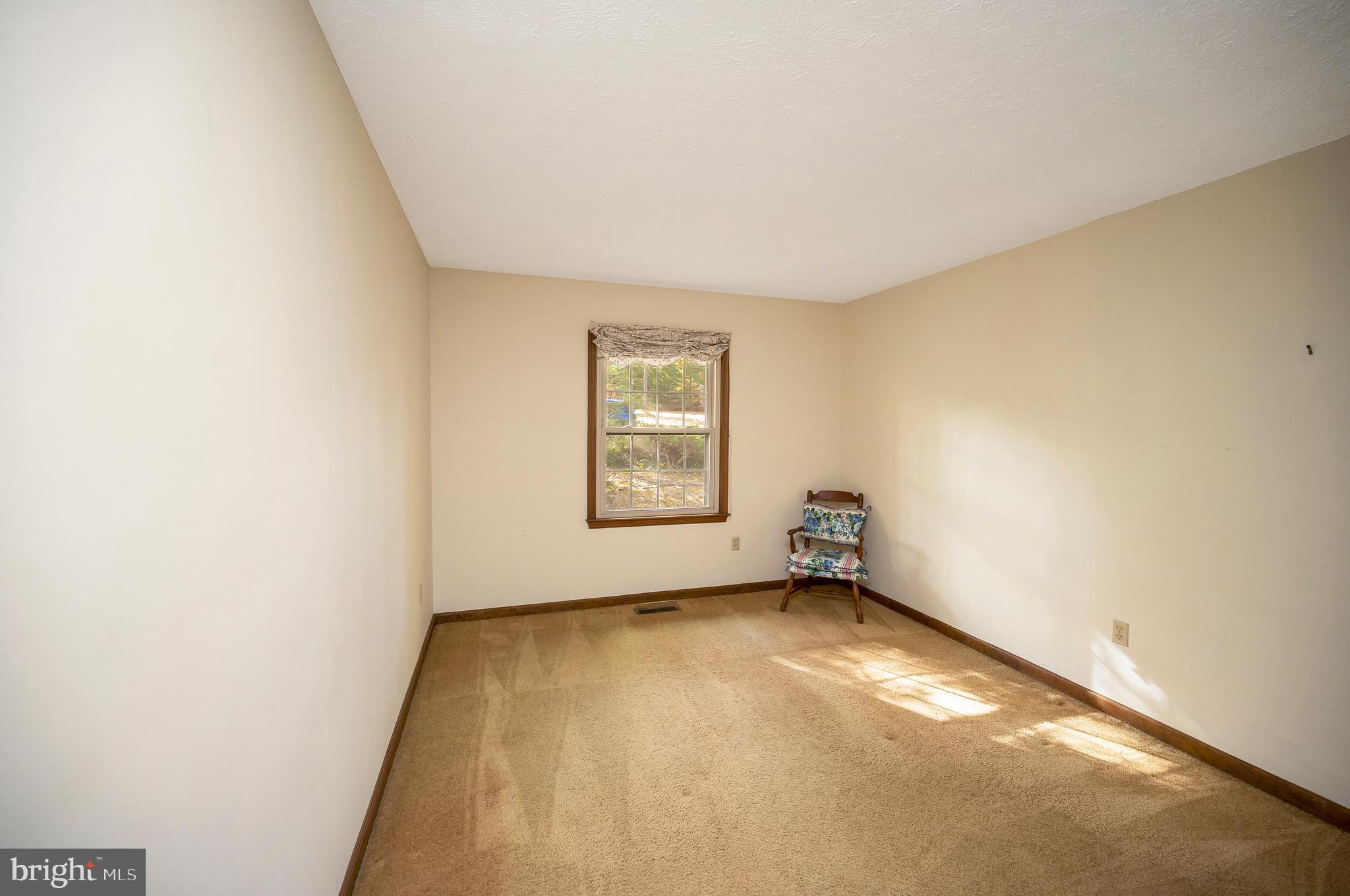 104 Appleview Court Locust Grove, VA 22508 - Photo 23 of 65 an empty room with a window