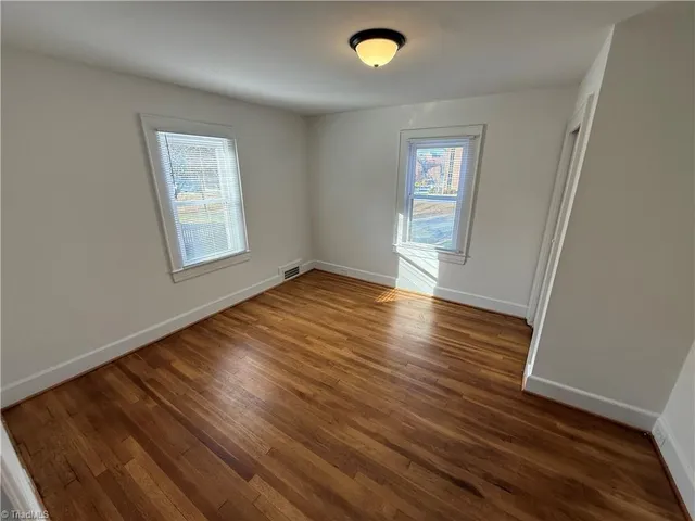 $1,595 | 2046 Queen Street, Winston-Salem, NC 27103