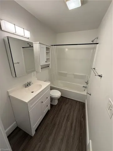 $1,595 | 2046 Queen Street, Winston-Salem, NC 27103