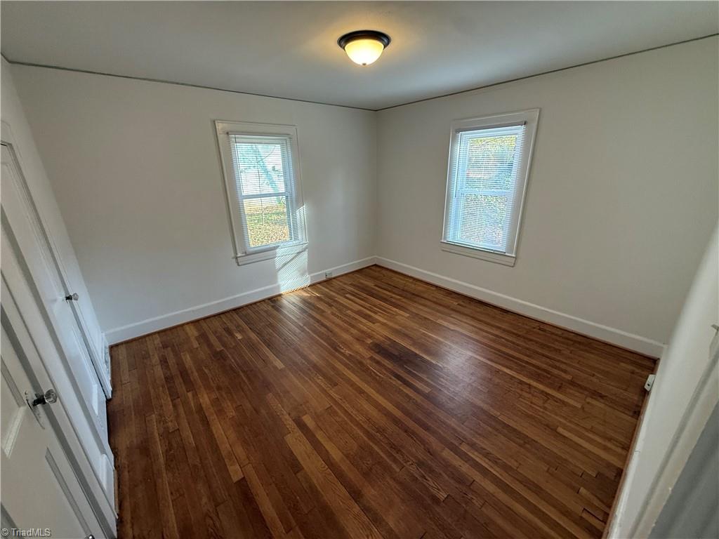 2046 Queen Street Winston-Salem, NC 27103 - Photo 8 of 15