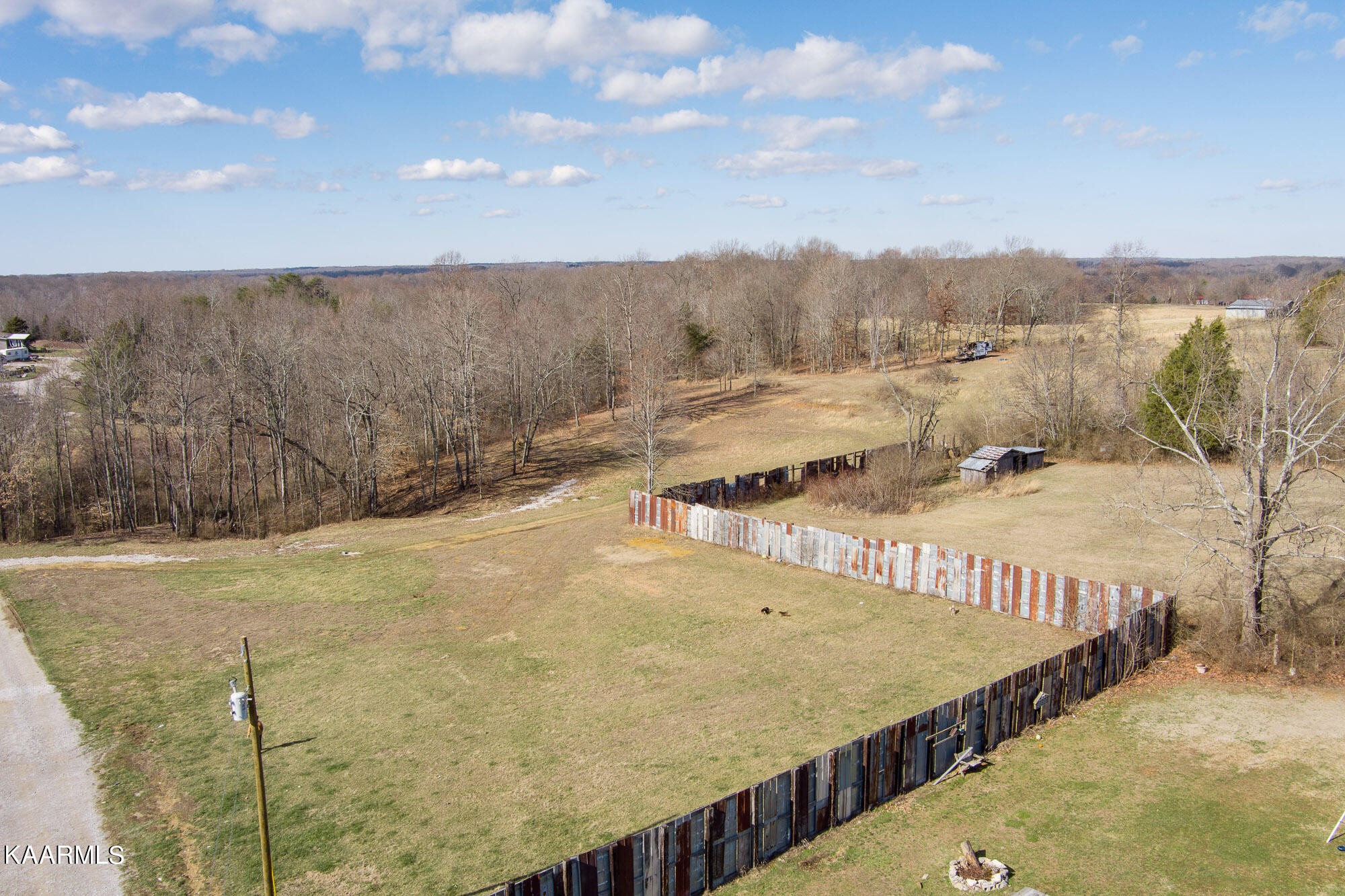 1037 Austin Road Sparta, TN 38583 - Photo 1 of 32 a view of a backyard