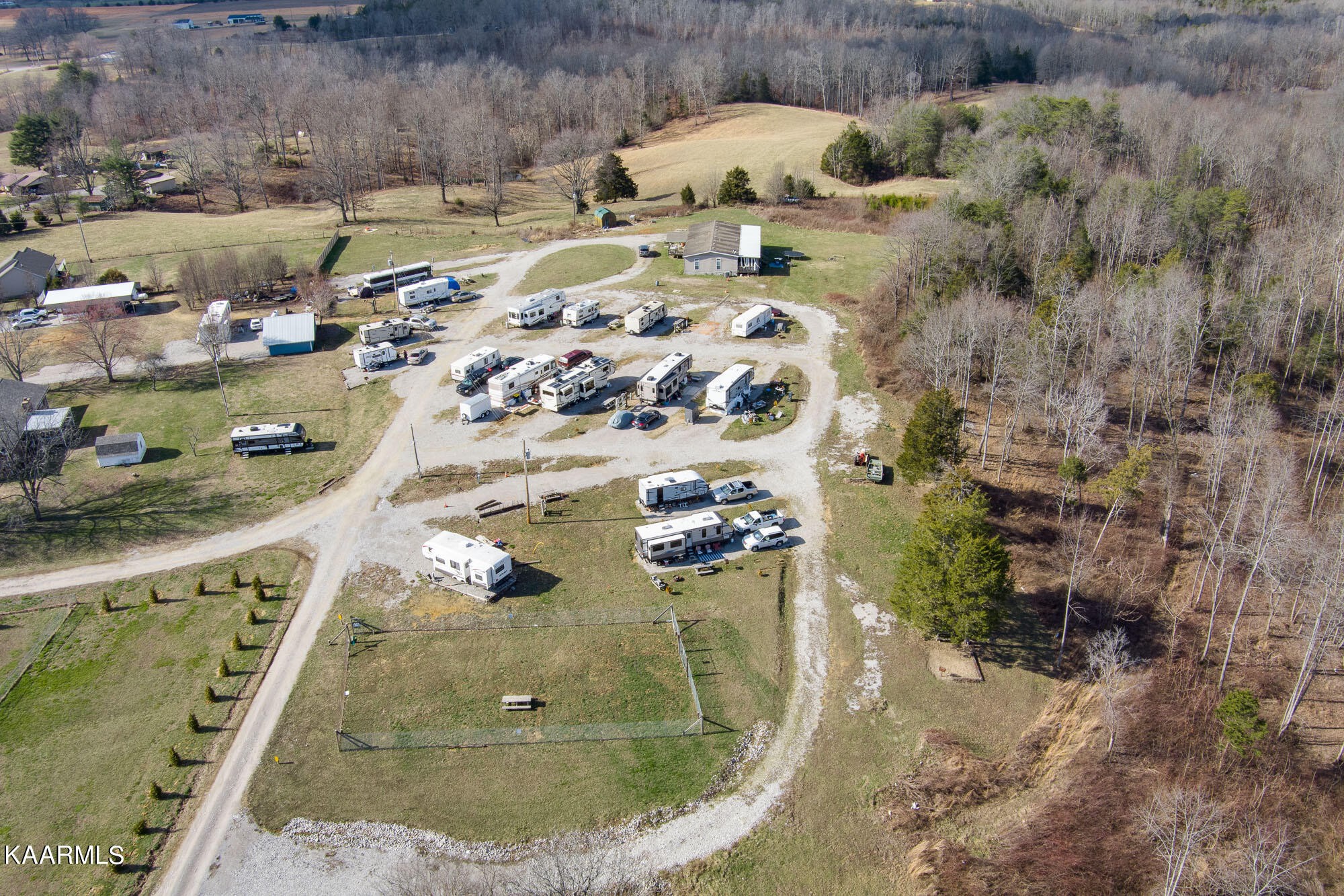 1037 Austin Road Sparta, TN 38583 - Photo 8 of 32 a view of outdoor space