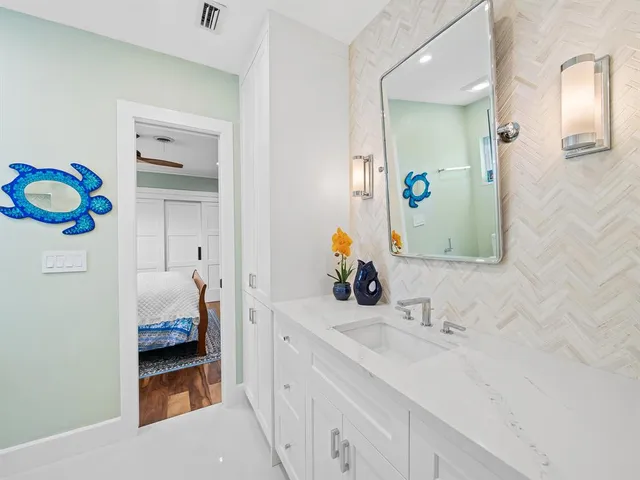 $2,395,000 | 3040 Northeast 46th Street, Fort Lauderdale, FL 33308