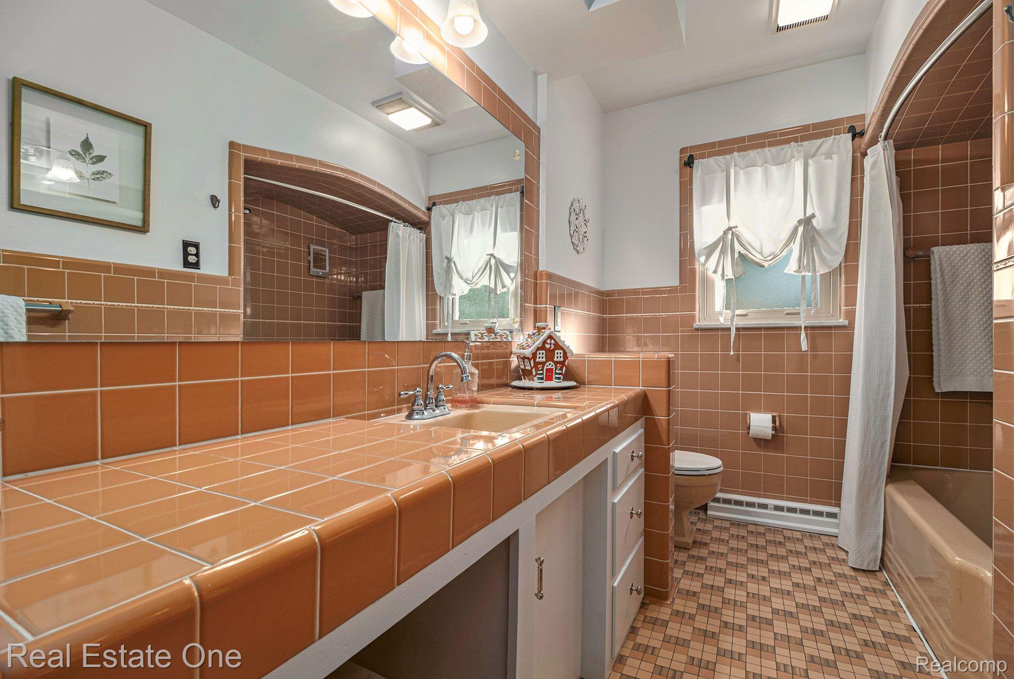 363 Cuthbert Court Romeo, MI 48065 - Photo 9 of 15 Gallery Image 9