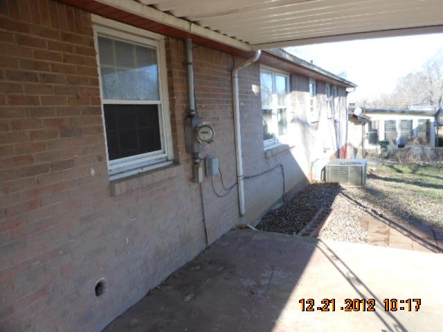 706 Hayes Street Springfield, TN 37172 - Photo 3 of 13 Gallery Image 3