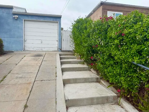 $729,000 | 5278 Trojan Avenue, San Diego, CA 92115