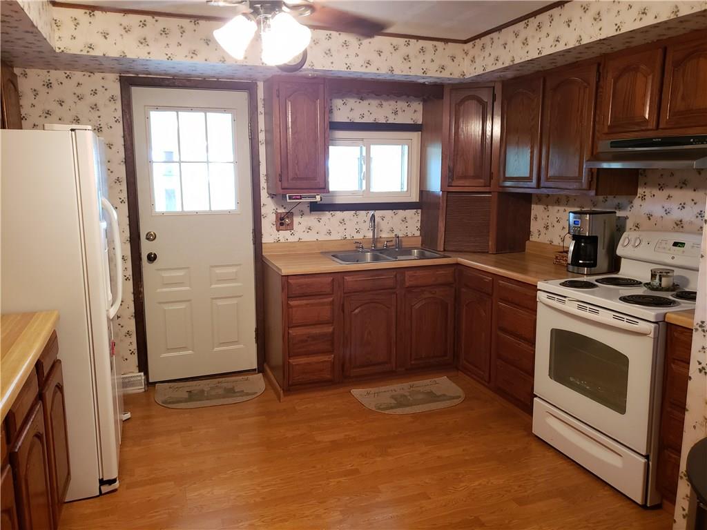 241 Vankirk Ridge Road Washington, PA 15301 - Photo 5 of 23